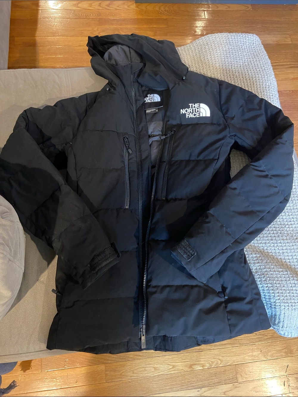 The North Face Women's Black Puffer Hooded Coat